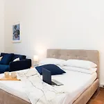 Apartment Maestranza72 By Bed&bros