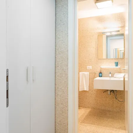 Apartmán Maestranza72 By Bed&bros *